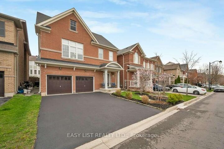 Property Photo: 455 Harkin Place ON L9T 7Y1