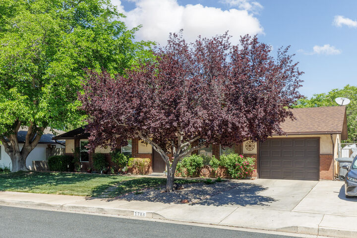 Property Photo:  1788 W 1230 N  UT 84770 