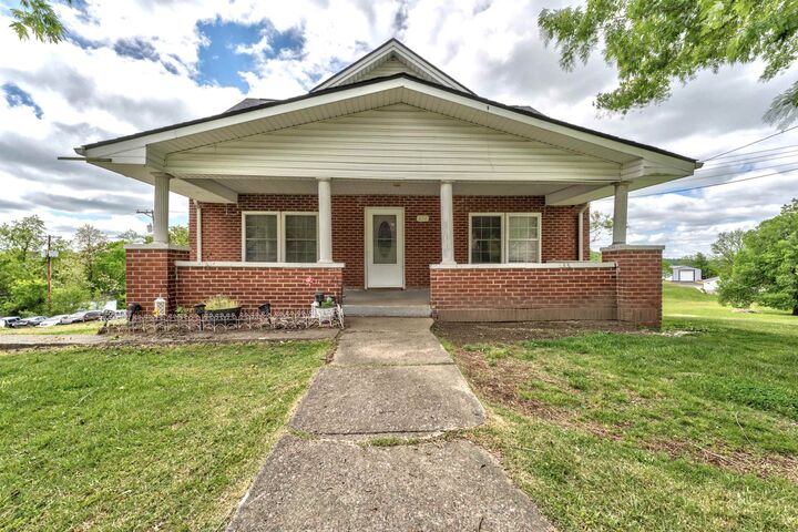 Property Photo:  650 Old U.s. 60  KY 41164 