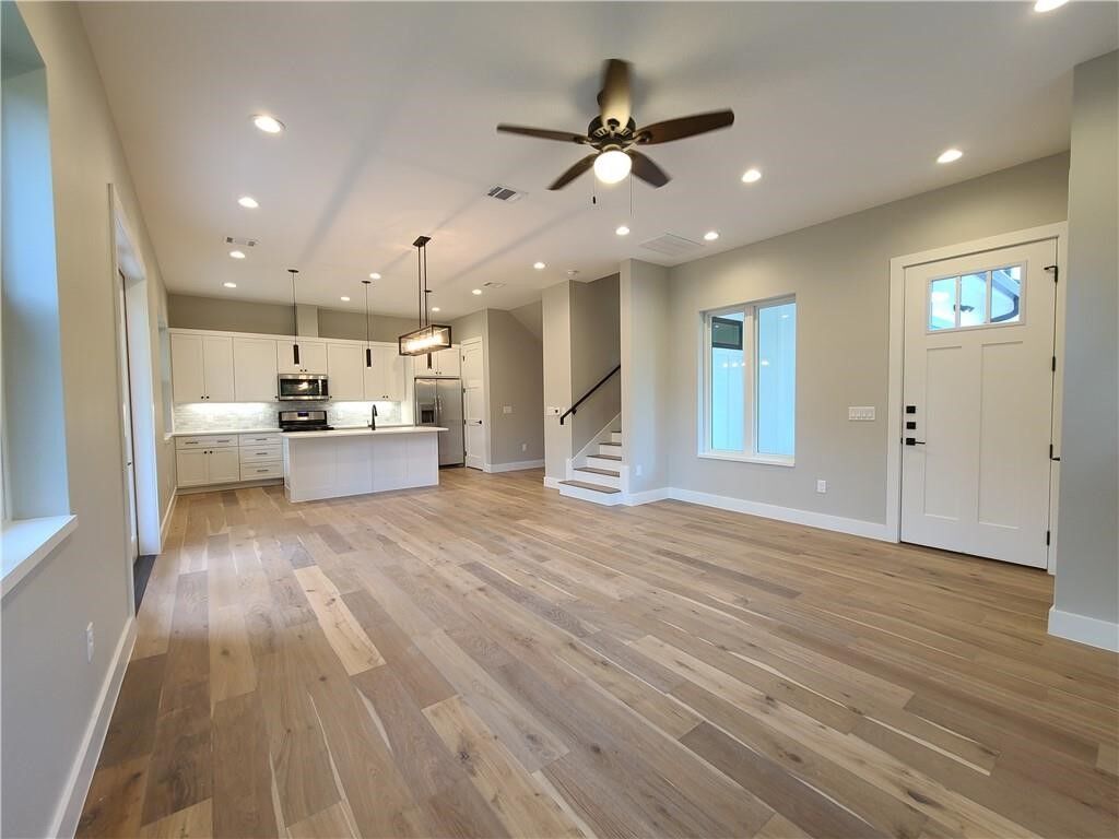 Property Photo:  907 E 44th Street B  TX 78751 