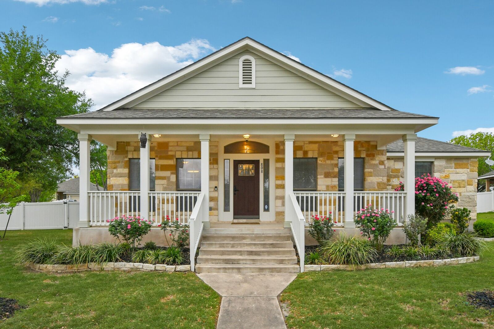 Property Photo:  808 Great Sand Dunes Avenue  TX 78660 