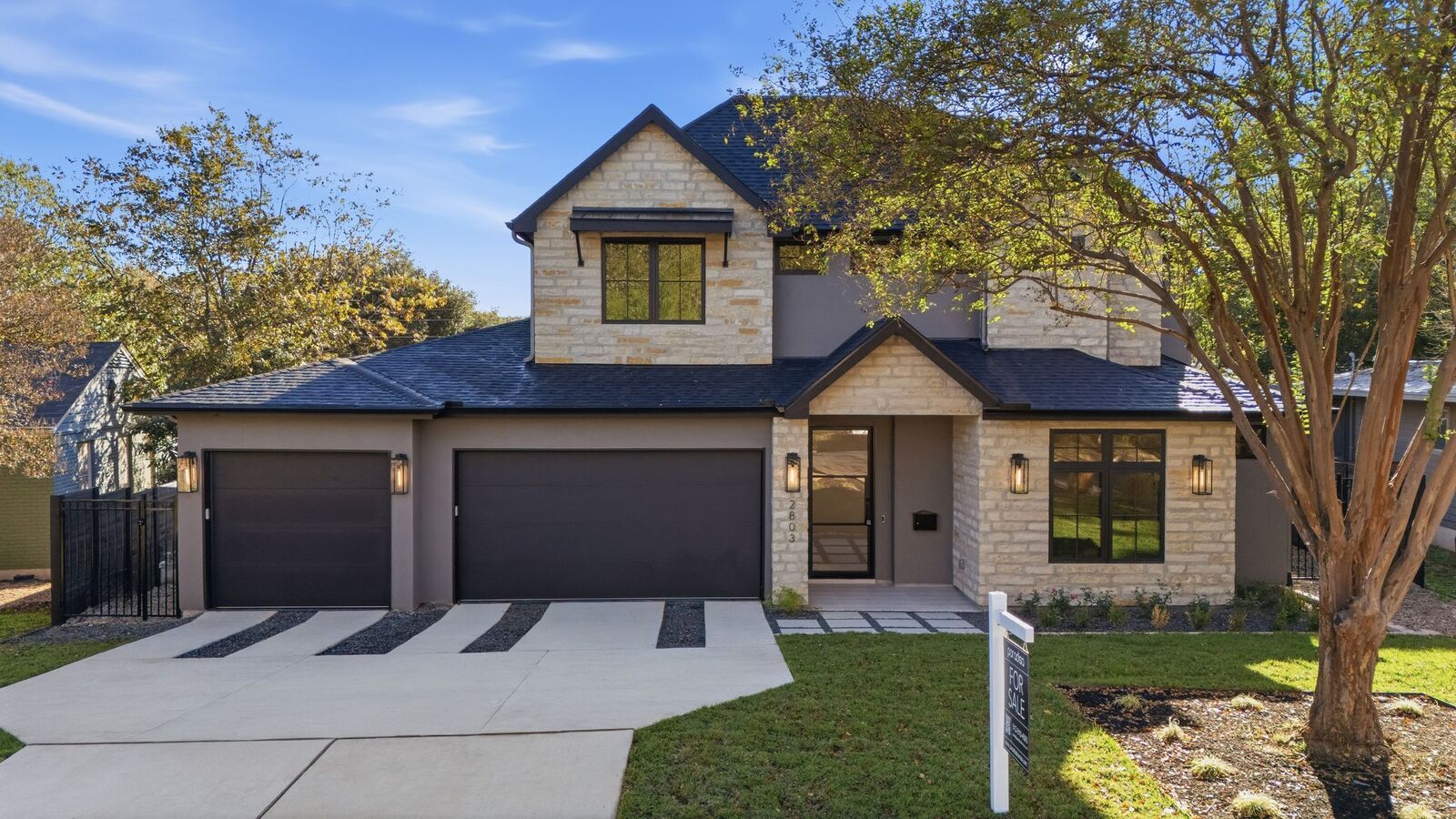 Property Photo:  2803 Oak Park Drive  TX 78704 