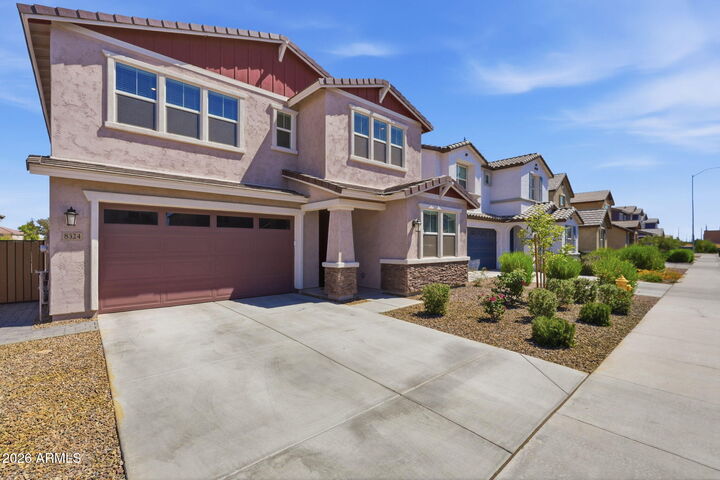 Property Photo: 8324 E Paloma Avenue AZ 85212