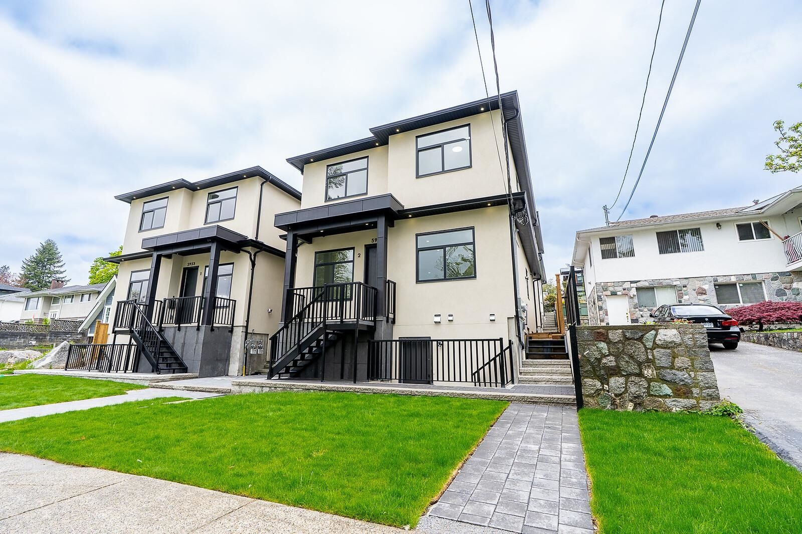 Property Photo:  5953 Winch Street 3  BC V5B 2L1 