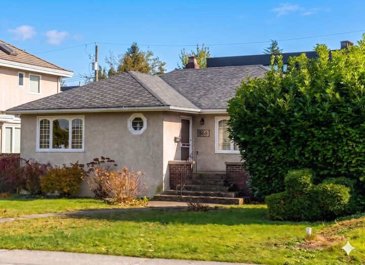 568 W King Edward Avenue — photo 1