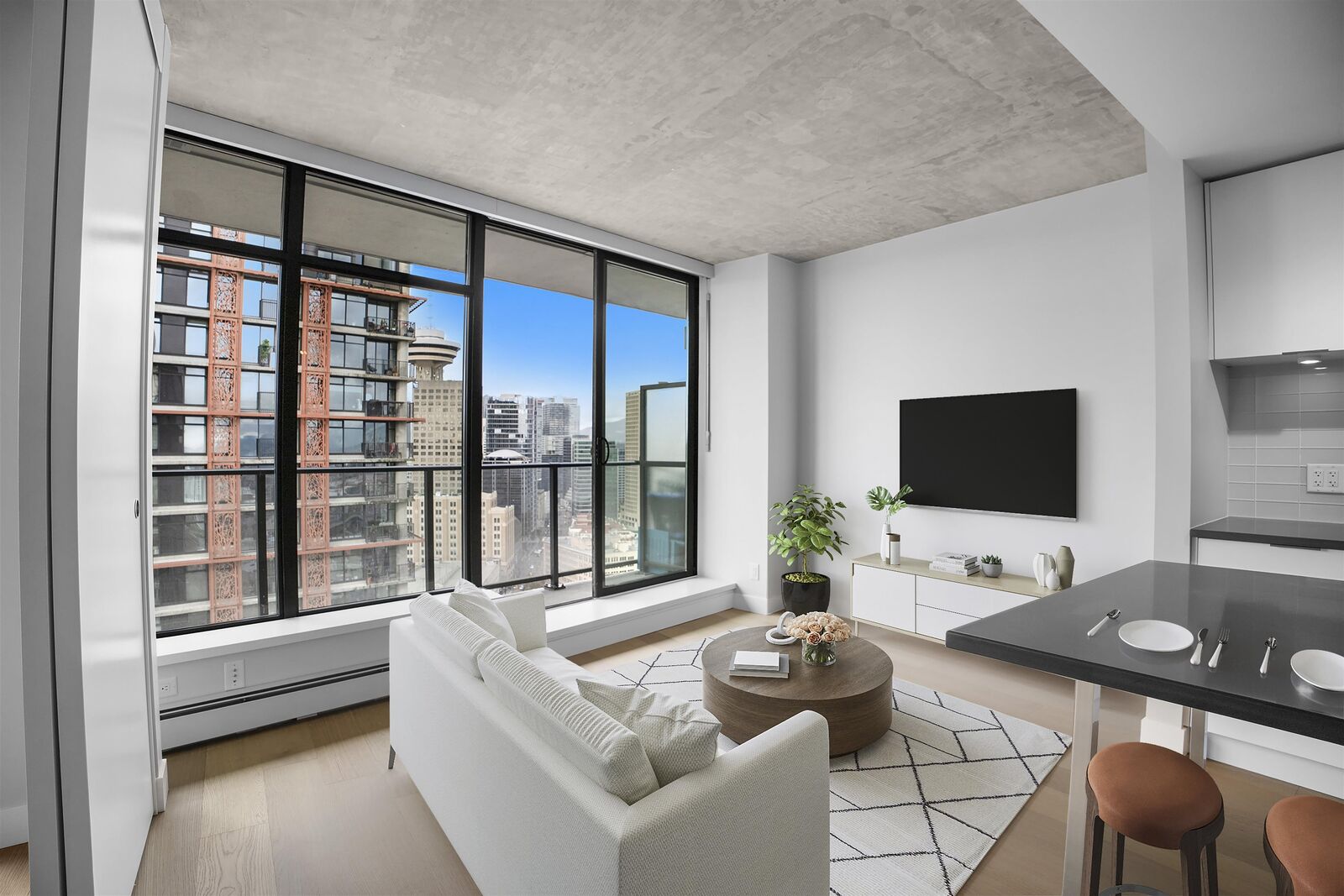 Property Photo: 108 W Cordova Street 2808 BC V6B 0G5