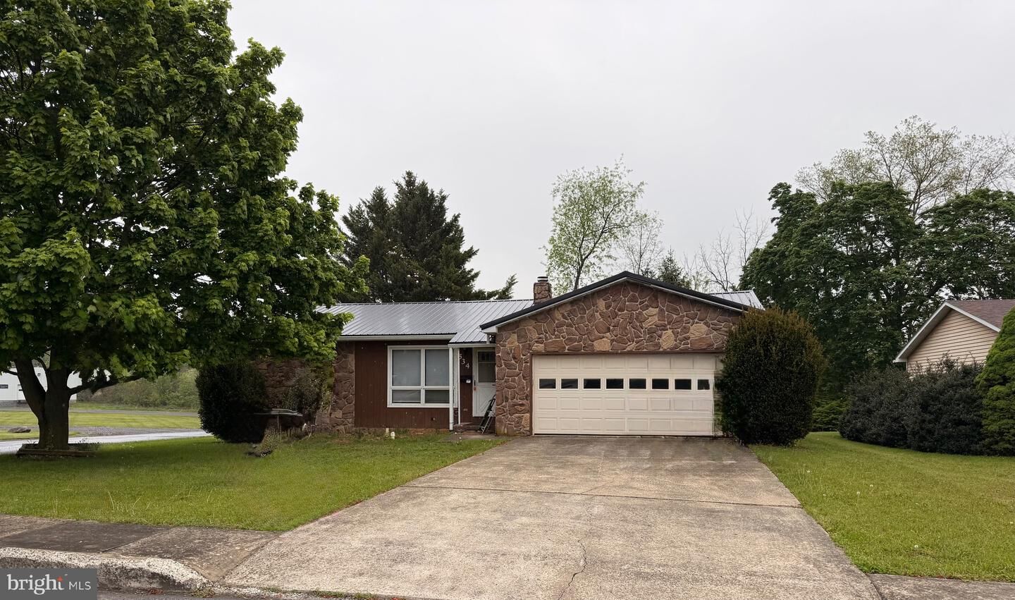 Property Photo:  534 N 5th St  PA 17233 
