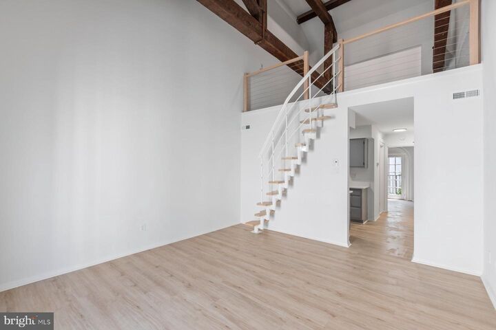 Property Photo: 207 S Patrick Street 303 VA 22314