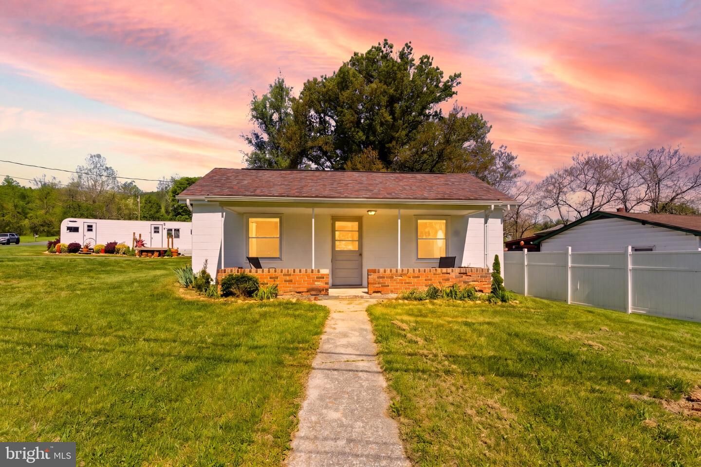 Property Photo:  1505 Loop Road  WV 25420 