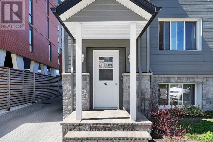Property Photo: 95 Barrette Street ON K1L 8A2