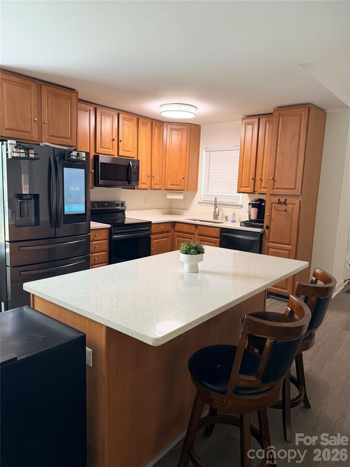 Property Photo:  1689 Willowbrook Drive  SC 29708 