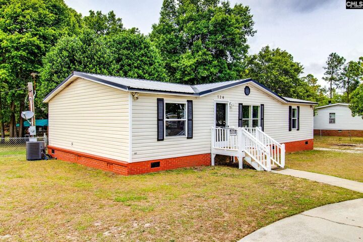 Property Photo:  720 Woodtrail  SC 29053 