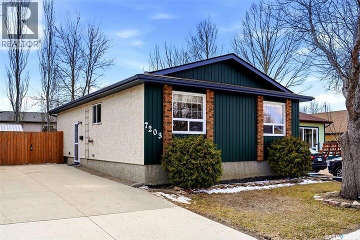 Property Photo:  7203 Lawrence Drive  SK S4X 3X7 