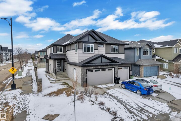 3702 Claxton Place SW — photo 1