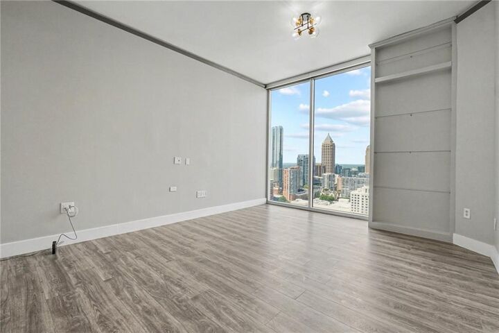 Property Photo: 855 Peachtree Street NE 2906 GA 30308