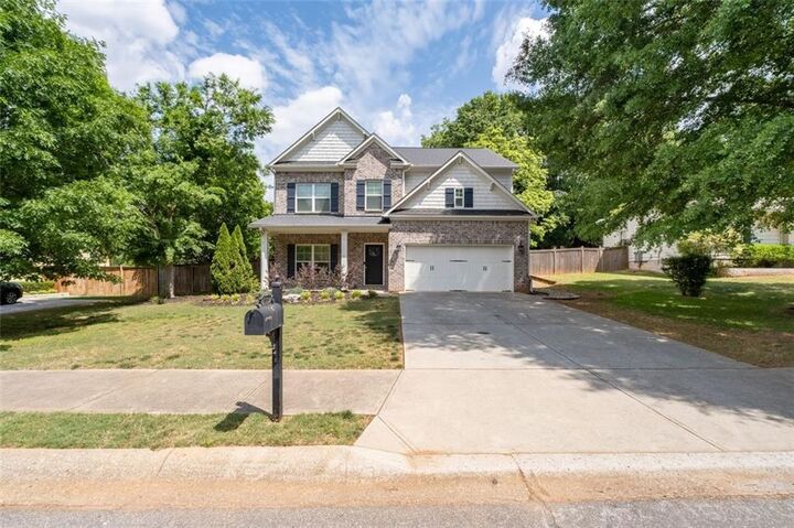 Property Photo:  1051 McLinden Avenue SE  GA 30080 
