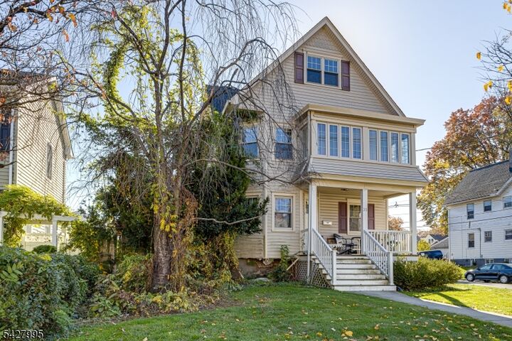 Property Photo:  35 Burnside Ave B  NJ 07016 