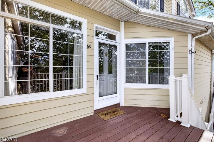 Property Photo:  60 Wentworth Road  NJ 07921 