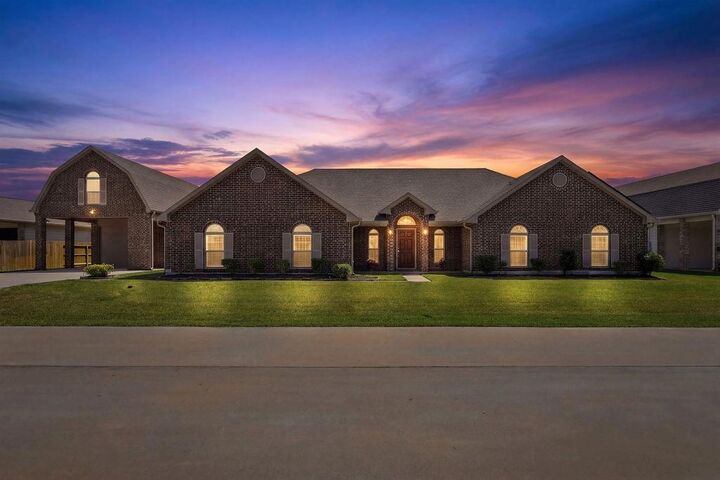 Property Photo: 3615 E Cape Road TX 77539