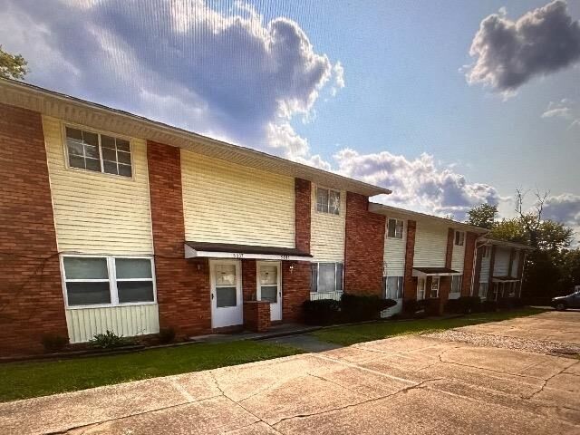 Property Photo:  5031 W Pea Ridge Road 448-452-456-460-464-468 West Pea Ridge  WV 25705 