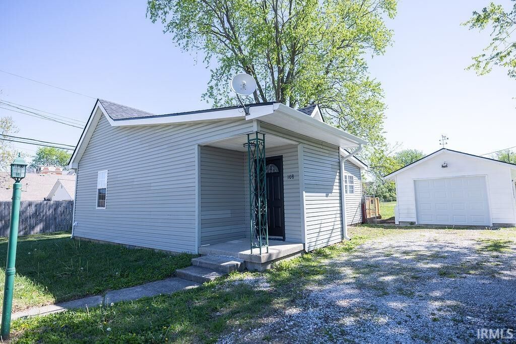 Property Photo:  108 N Summit Street  IN 46070 
