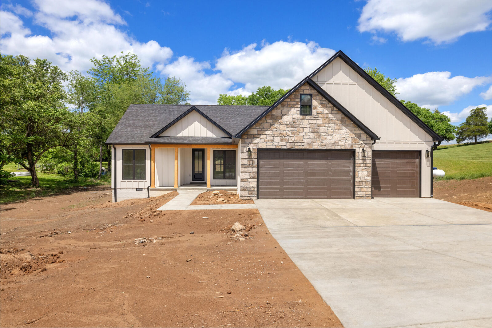 Property Photo:  146 Virginia Drive  KY 40475 