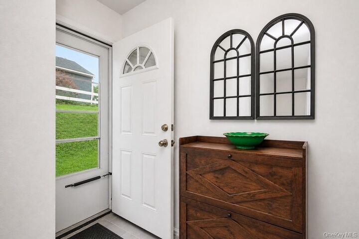 Property Photo:  59 Country Club Drive  NY 10921 