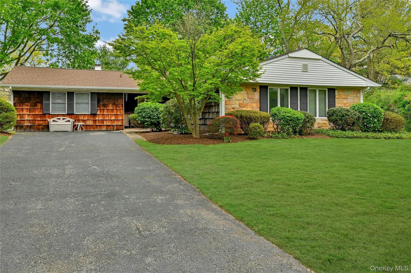 Property Photo:  54 Marwood Place  NY 11790 