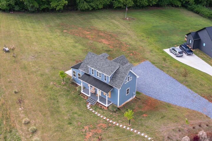 Property Photo:  1589 Clearview Road  VA 24523 
