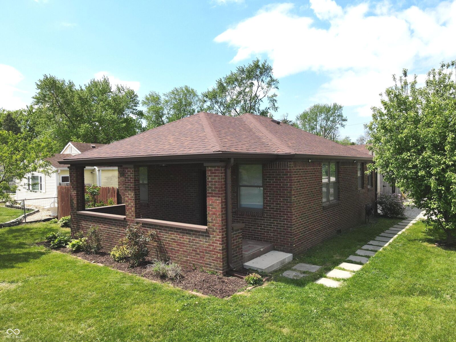 Property Photo:  1402 S Hawthorne Lane  IN 46203 