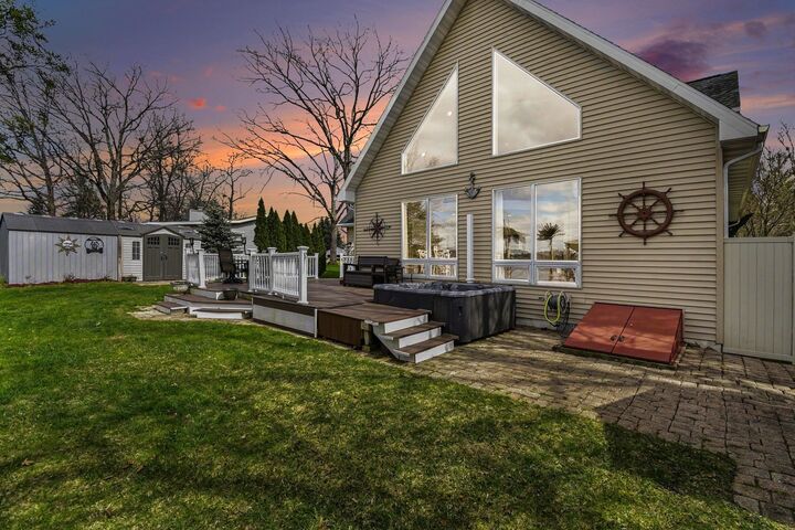 Property Photo:  3224 Comanche Trail Trail  MI 48661 