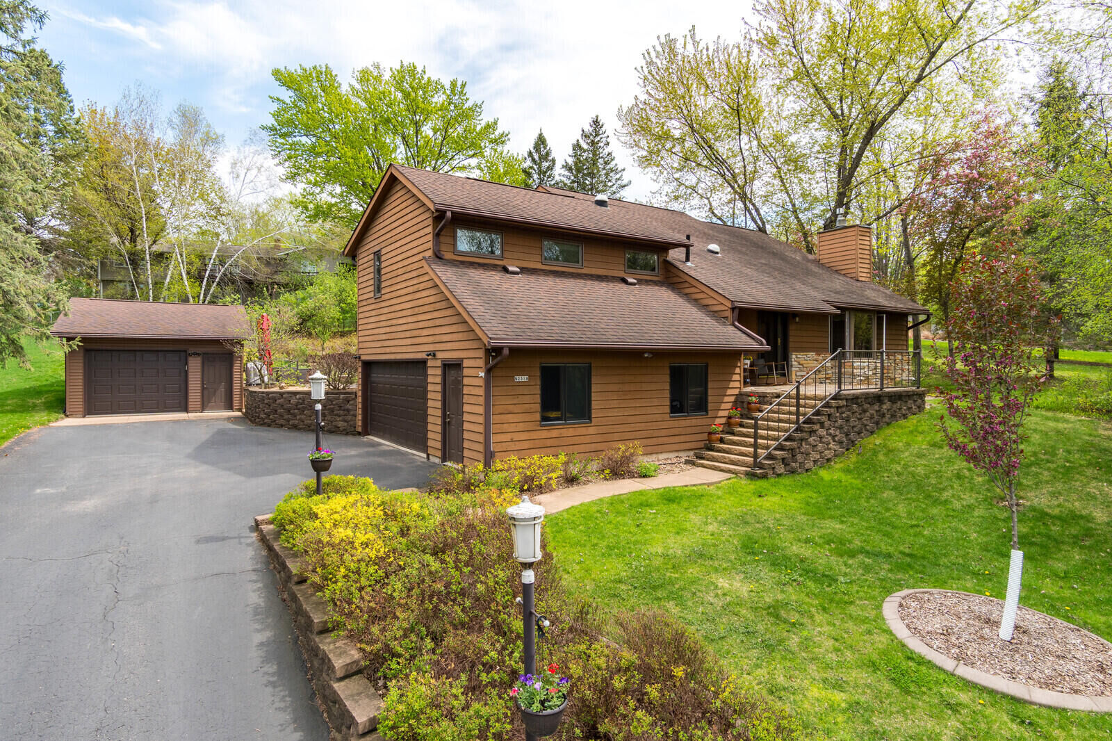 Property Photo:  N2318 Loch Nairn Ct N2312  WI 54601 