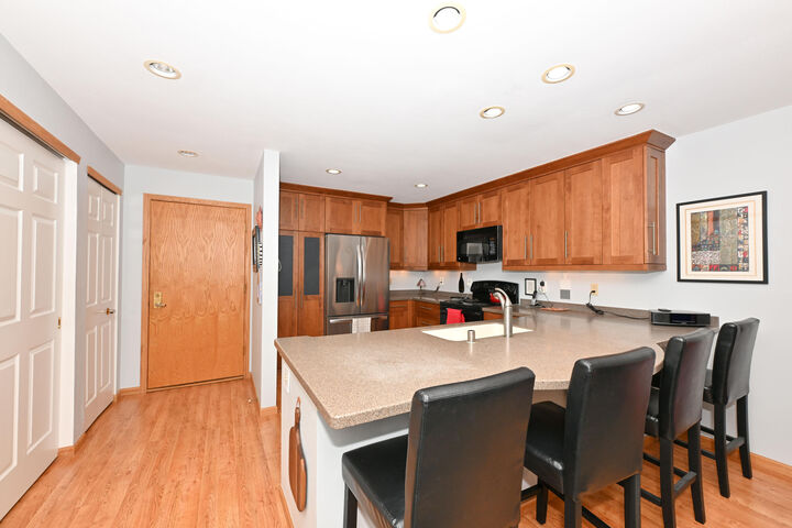 Property Photo:  1600 W Green Tree Rd 202  WI 53209 