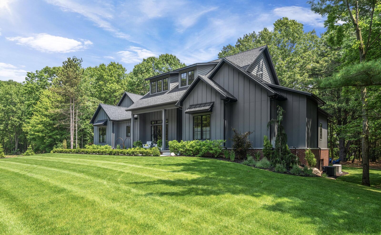 Property Photo:  3341 Gaslight Lane  MI 49453 