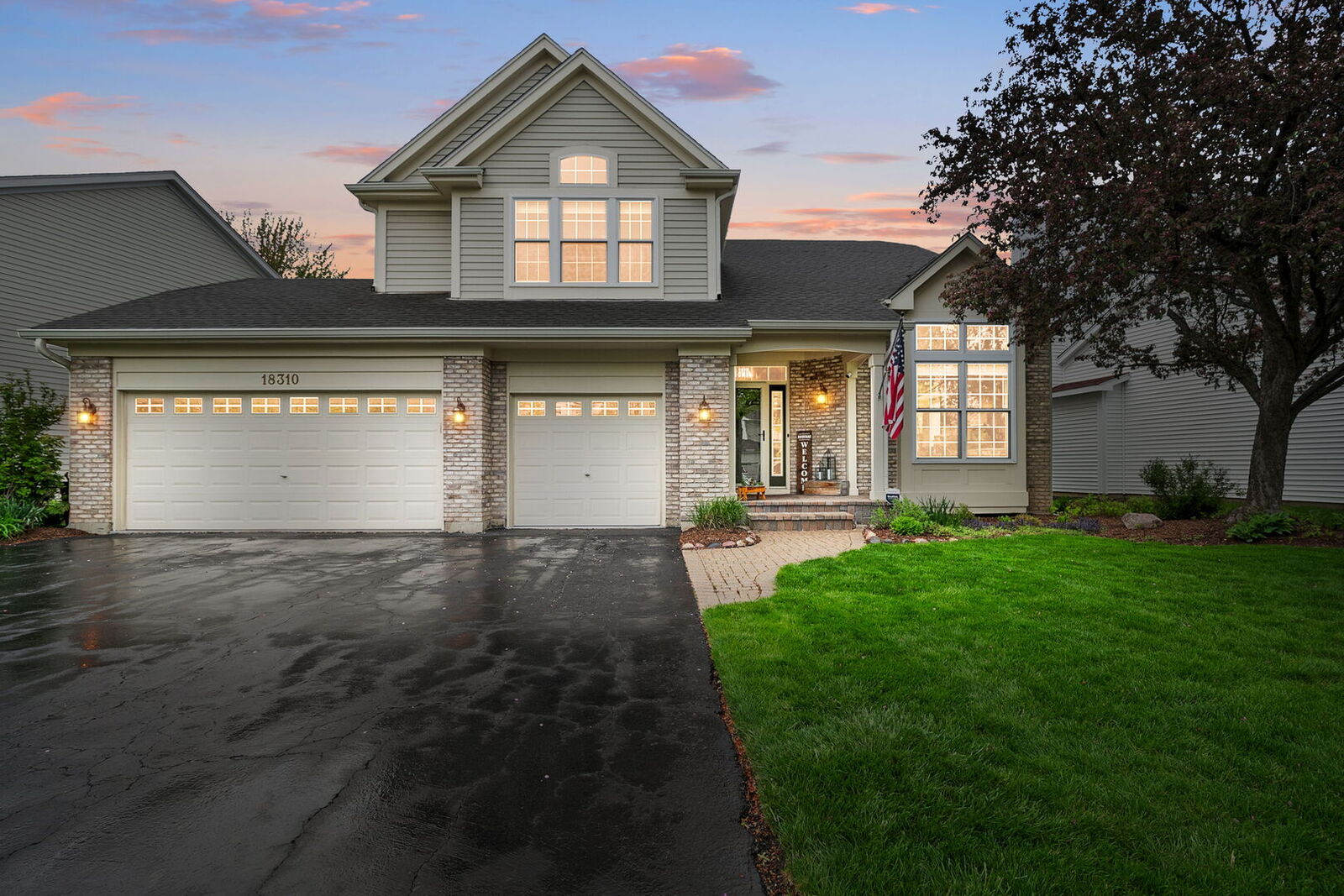 Property Photo:  18310 W Meander Drive  IL 60030 