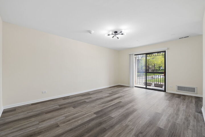 Property Photo:  2216 Country Club Drive 15  IL 60517 