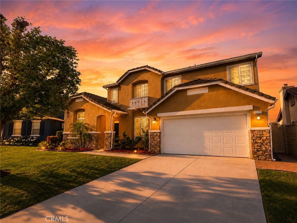 Property Photo:  13225 Ruby Court  CA 92880 