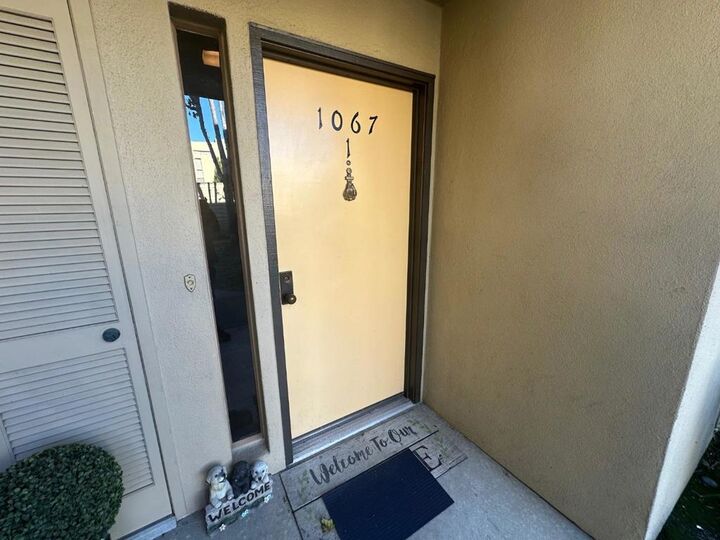Property Photo:  1067 Padre Drive 1  CA 93901 