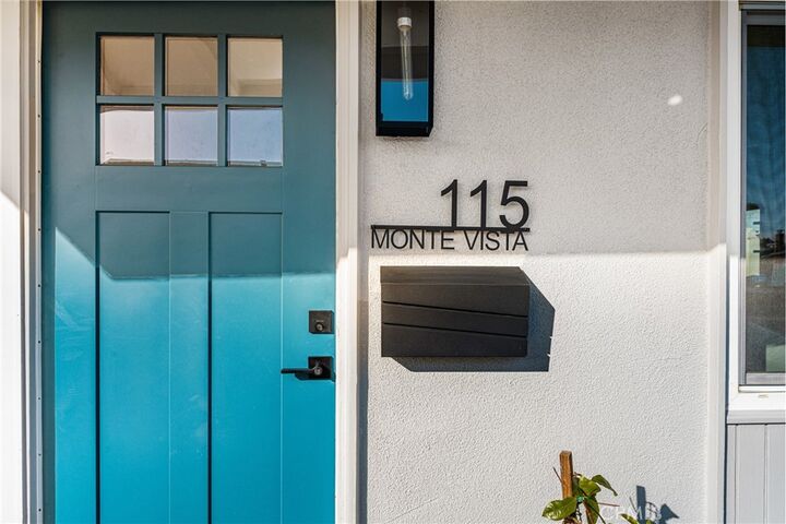 Property Photo:  115 Monte Vista 8  CA 92672 