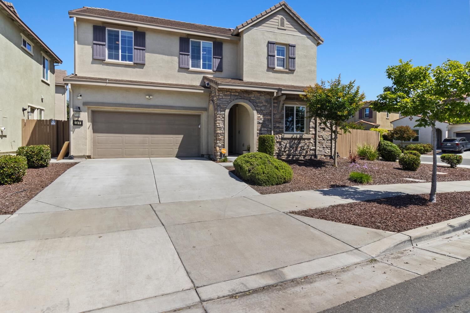 Property Photo:  140 Lily Bay Circle  CA 95834 