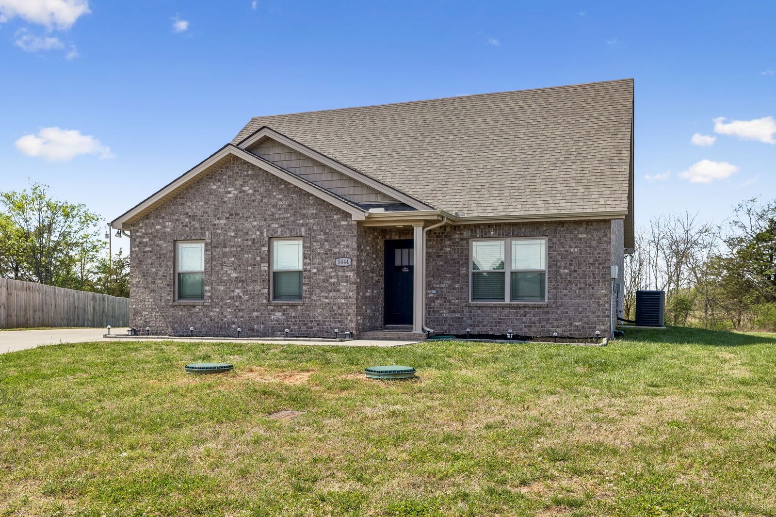 Property Photo:  5444 Marisack Ct  TN 37037 