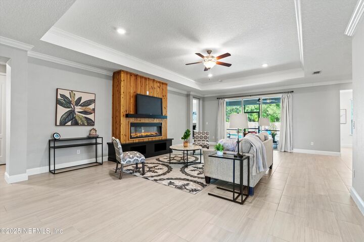 Property Photo:  3024 Las Calinas Boulevard  FL 32095 