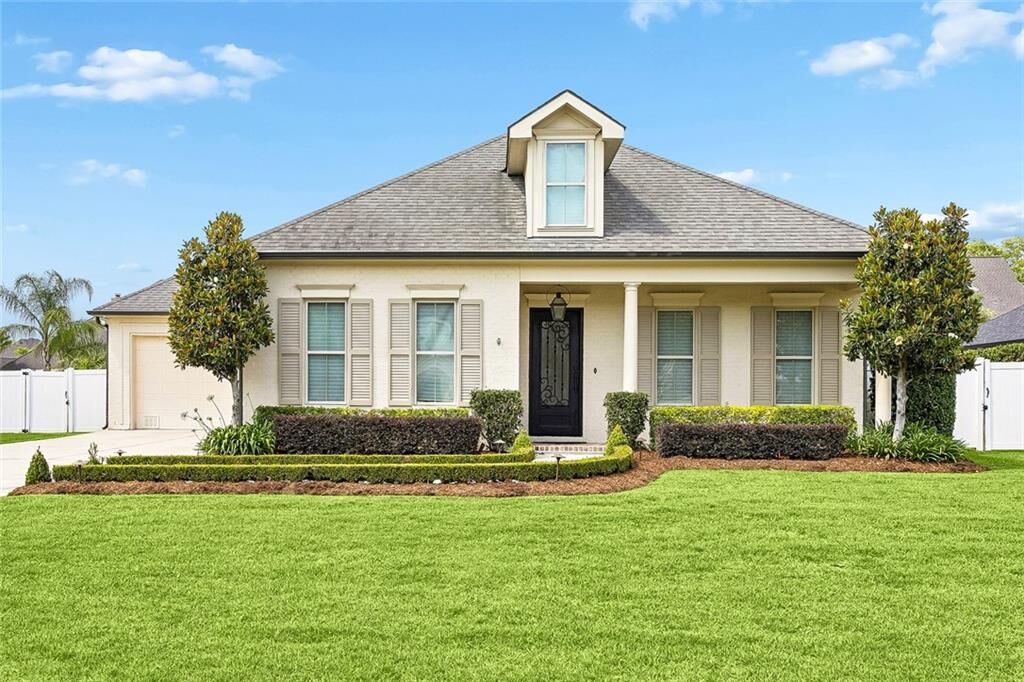 Property Photo:  112 Primrose Drive  LA 70037 