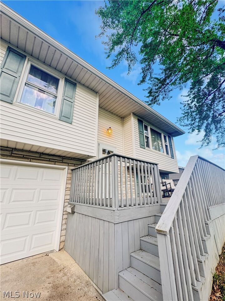 Property Photo:  4762 Pine Trace Drive  OH 44515 