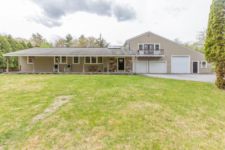 Property Photo: 131 Bush Hill Road NH 03076