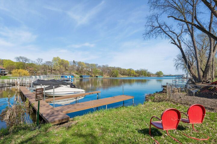 Property Photo: 5535 Ridgewood Cove MN 55364
