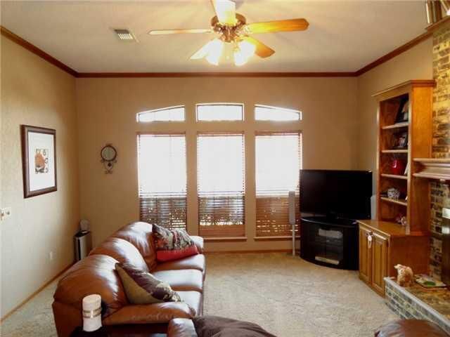 Property Photo:  1112 SW 132nd Place  OK 73170 