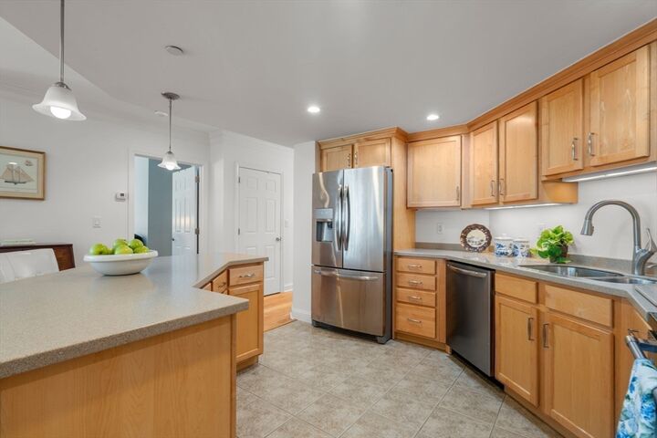 Property Photo:  490 Main 114  MA 01532 