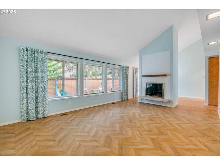 Property Photo:  4218 NE 125th Pl  OR 97230 