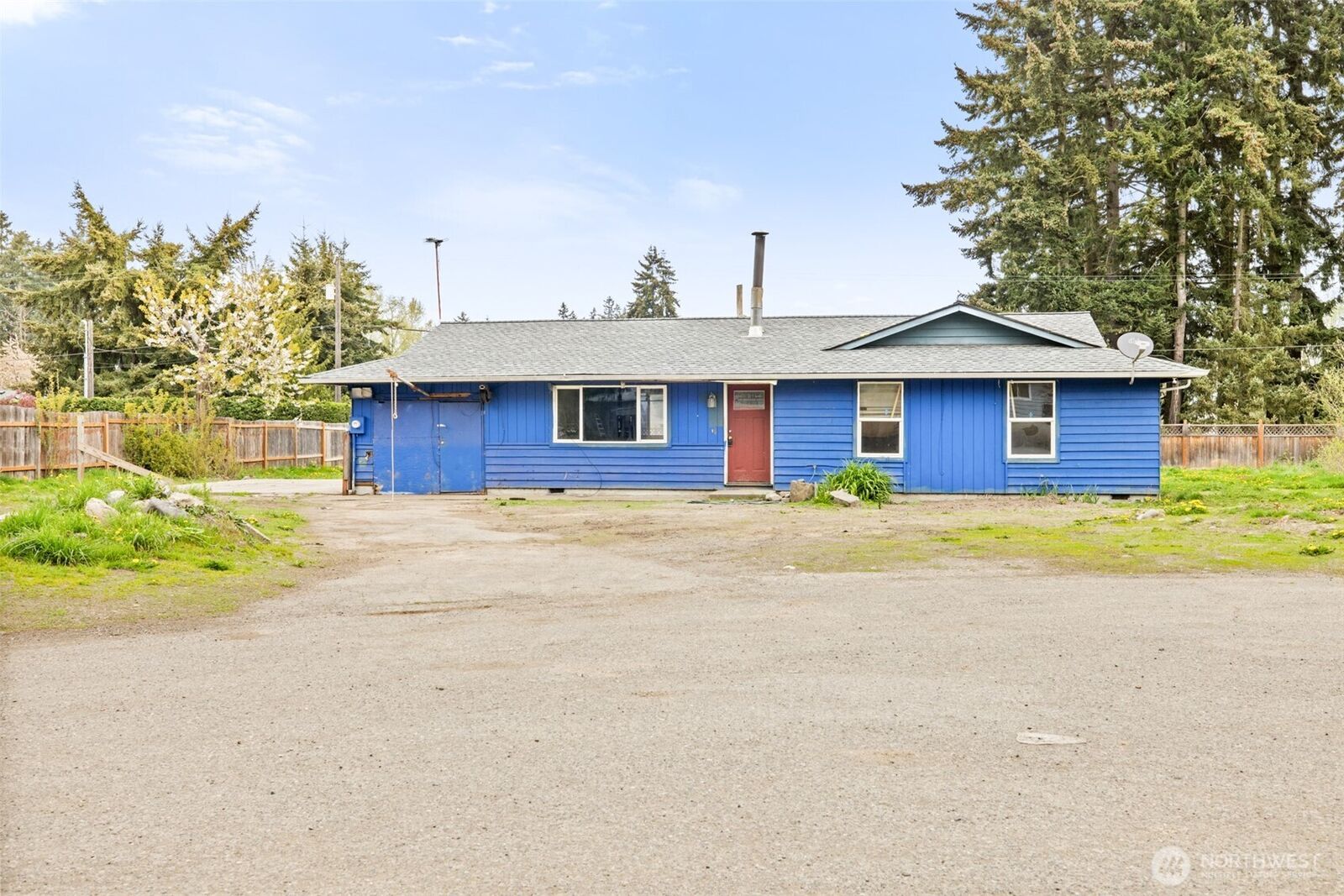 Property Photo:  31  Sunrise Place  WA 98362 
